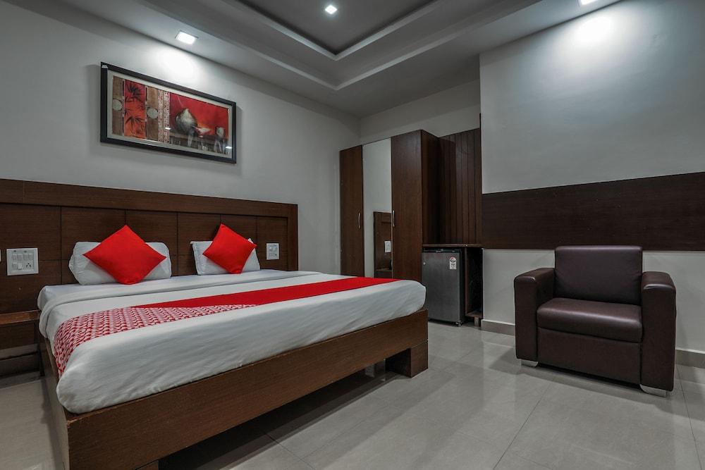 Treebo Trend Hotel Jp Plaza Nampally Hajdarábád Exteriér fotografie