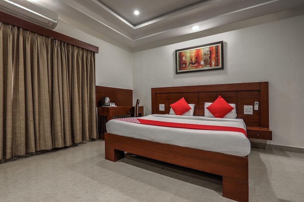 Treebo Trend Hotel Jp Plaza Nampally Hajdarábád Exteriér fotografie