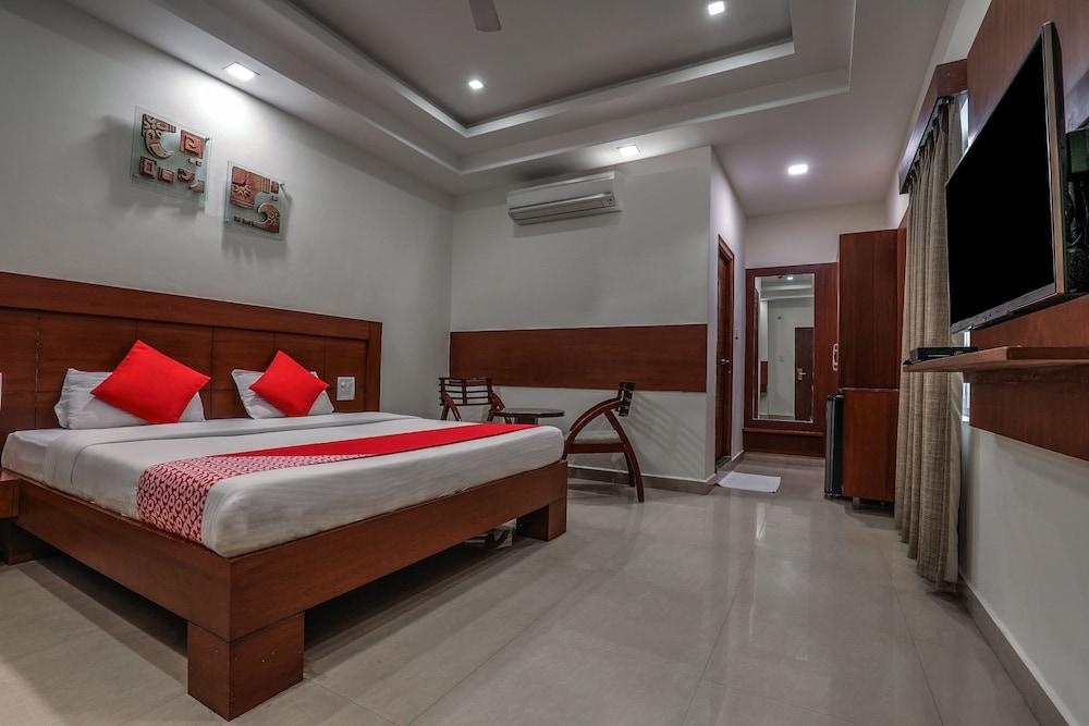 Treebo Trend Hotel Jp Plaza Nampally Hajdarábád Exteriér fotografie