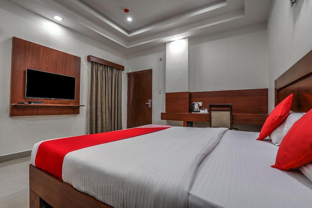 Treebo Trend Hotel Jp Plaza Nampally Hajdarábád Exteriér fotografie