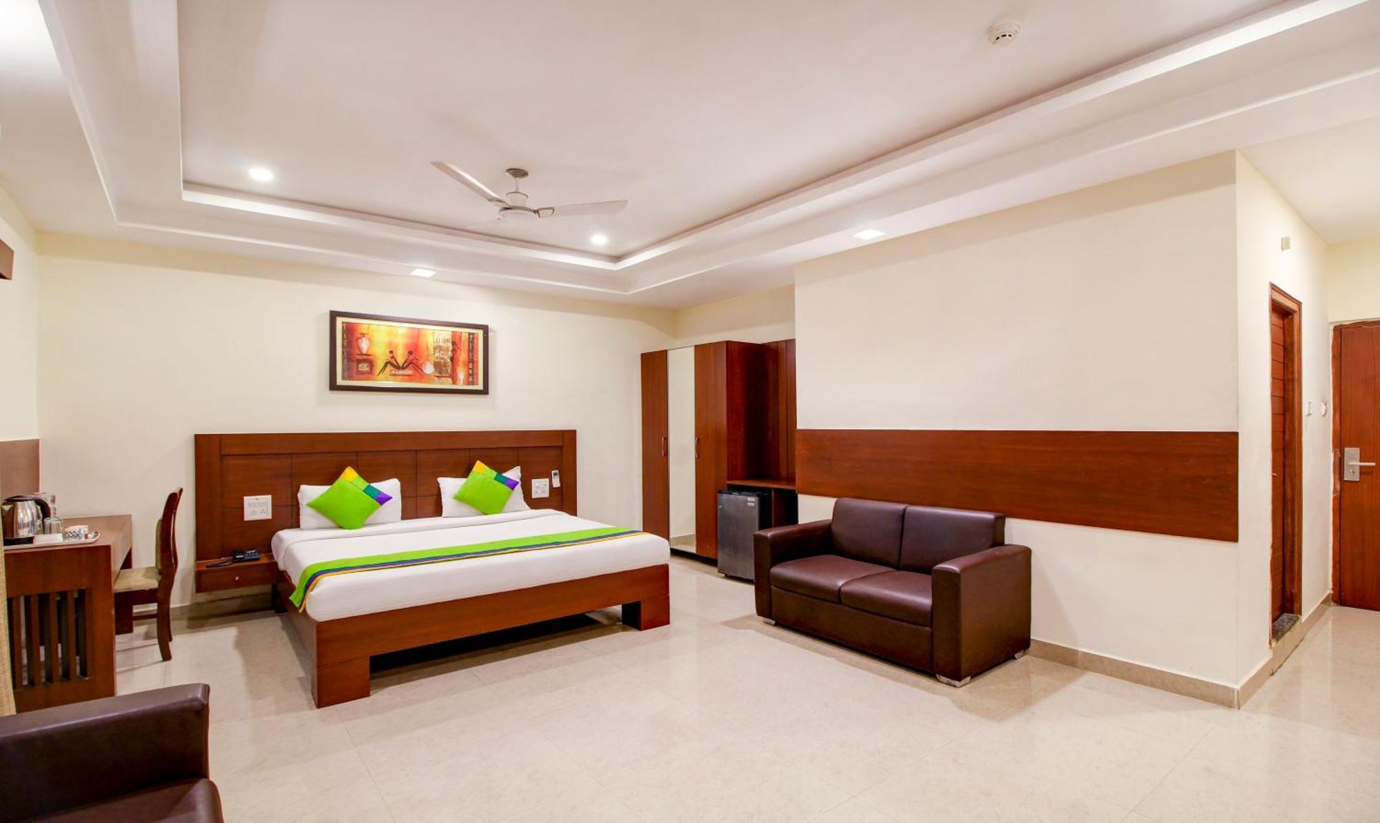 Treebo Trend Hotel Jp Plaza Nampally Hajdarábád Exteriér fotografie