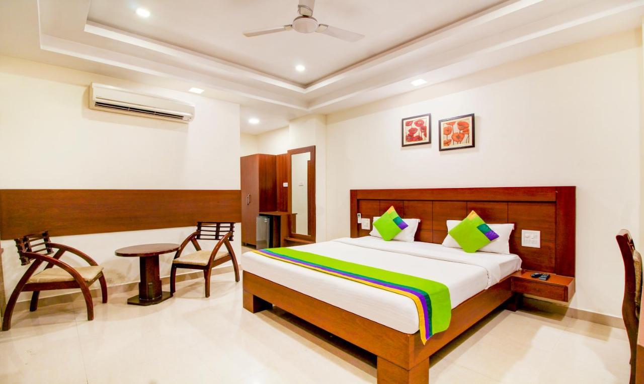 Treebo Trend Hotel Jp Plaza Nampally Hajdarábád Exteriér fotografie